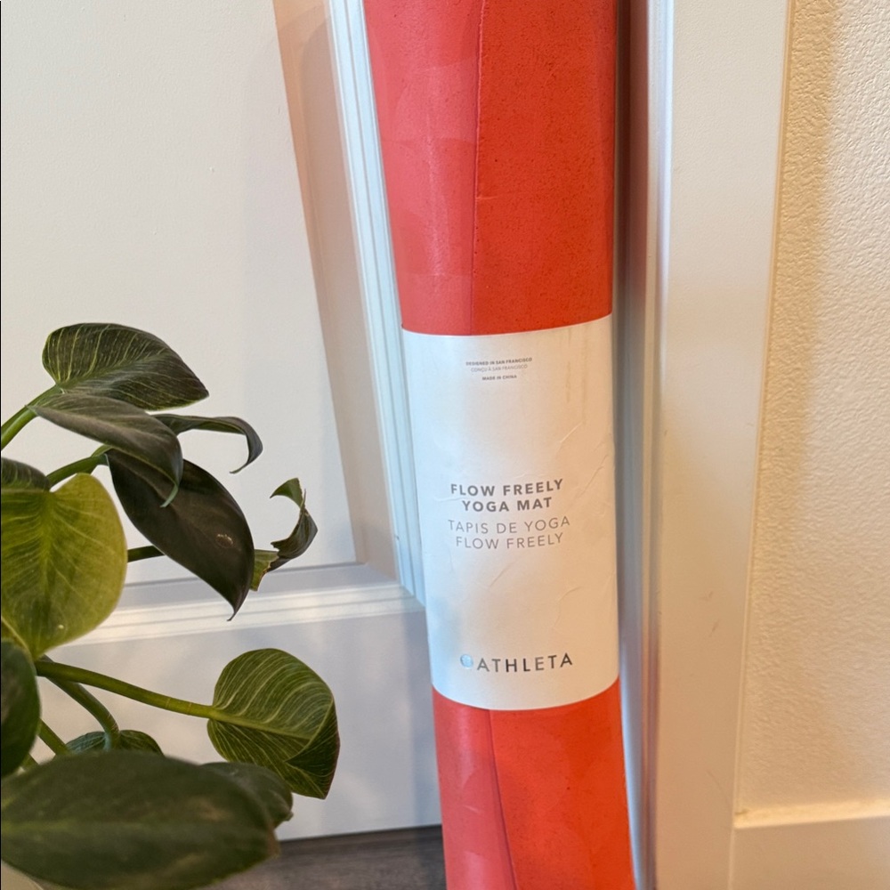 Athleta Flow Freely Yoga Block